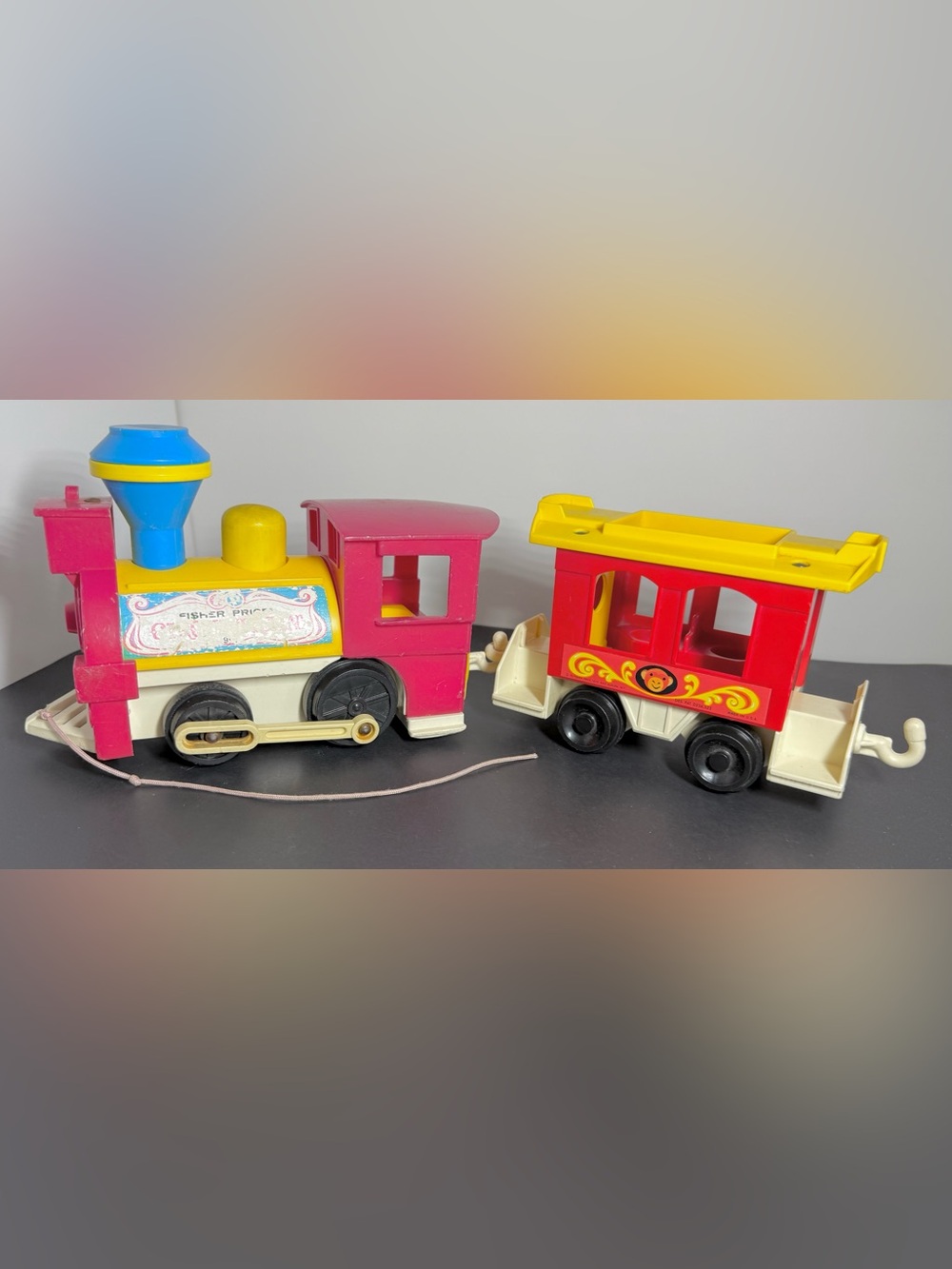Vintage 1973 Fisher-Price Circus Train Engine & Caboose Set 991 Pull Toy